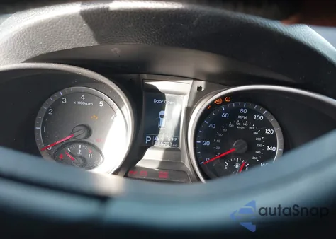 2015 Hyundai Santa Fe Sport 2.4L from USA, damaged, VIN 5XYZU3LBXFG242422